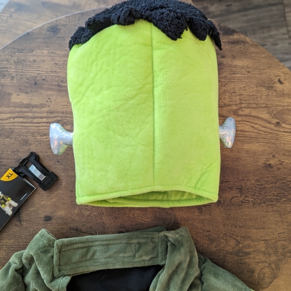 Pet Costume - XL - Picture 4 of 10